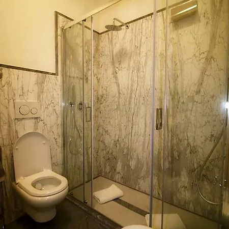 La Marmifera Bed & Breakfast Carrara